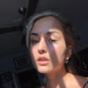 Meet your Posher, Kira